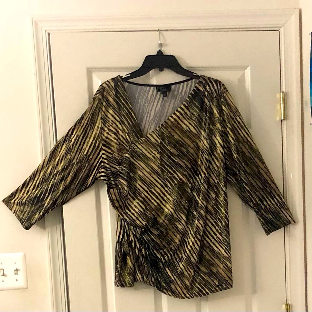 Dress Barn Woman - Women’s Metallic Gold and Black Dress Blouse, Size 2X.